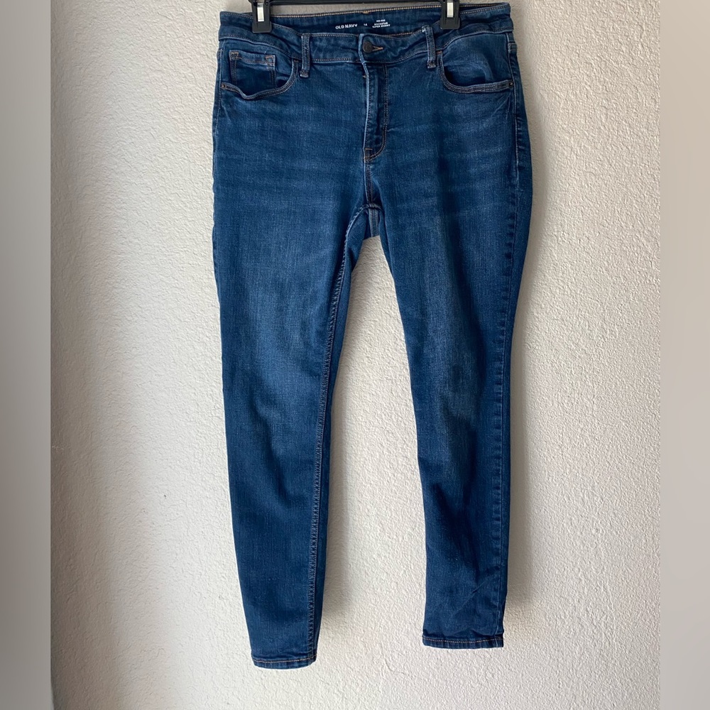 Old Navy Mid Rise Rockstar Super Skinny Jeans